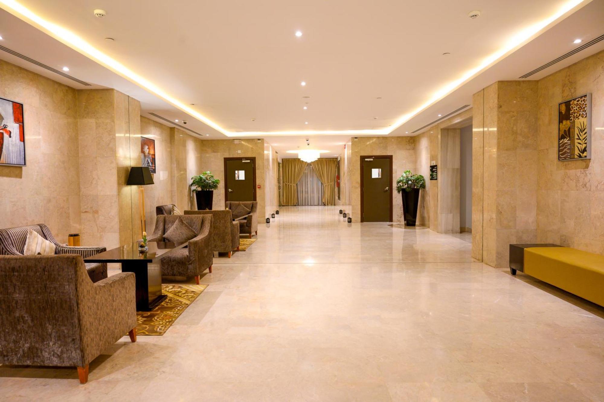 Boudl Al Qasr Aparthotel 3*